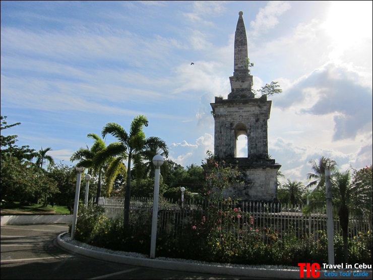 Mactan_Shrine_18.JPG