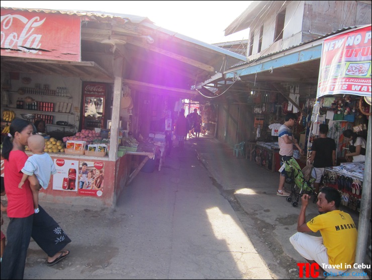 Mactan_Shrine_54.JPG