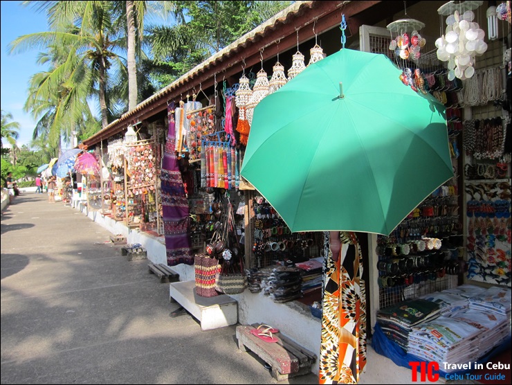 Mactan_Shrine_08.JPG
